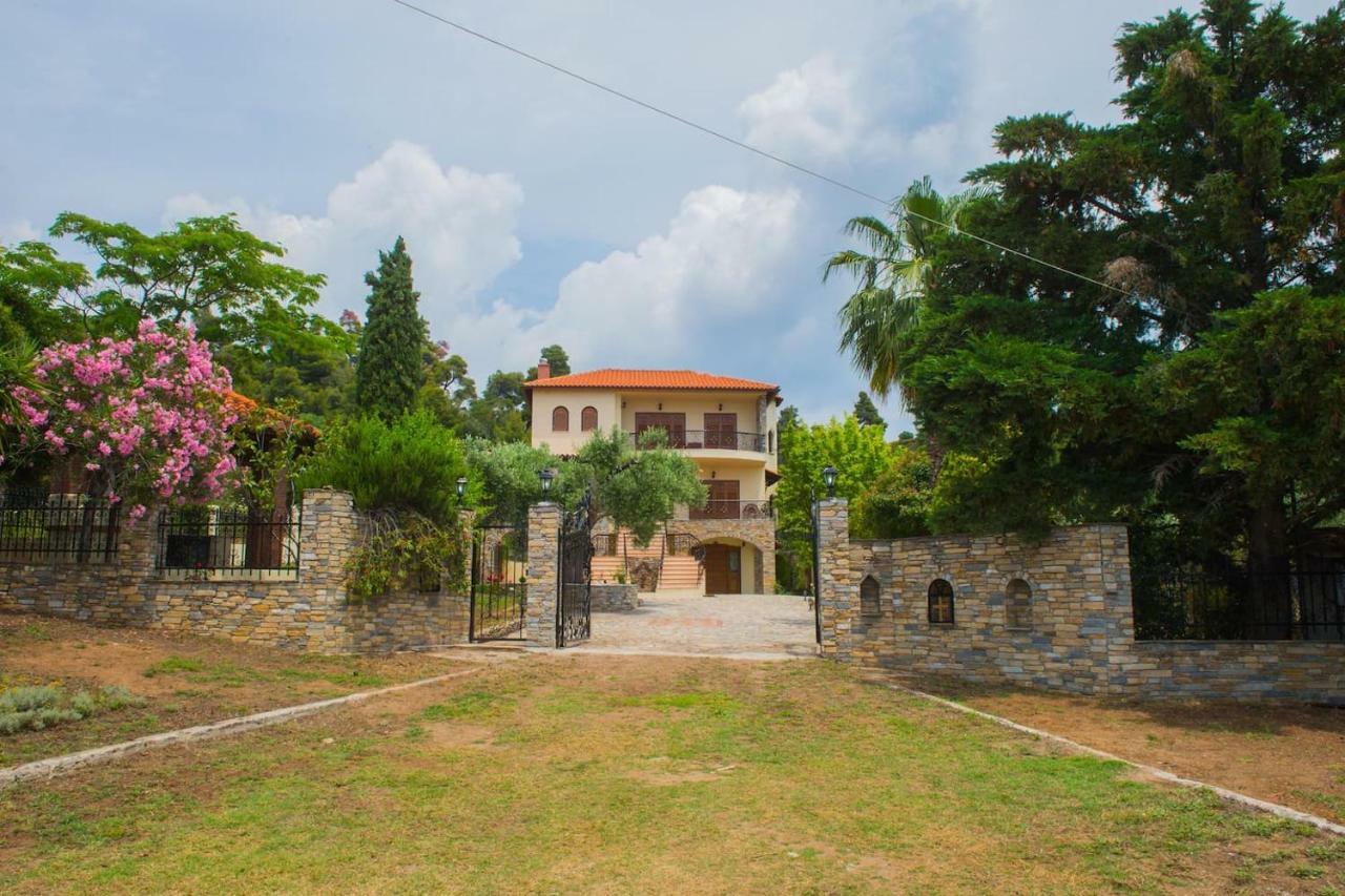 Villa Anna Nea Skioni Bagian luar foto