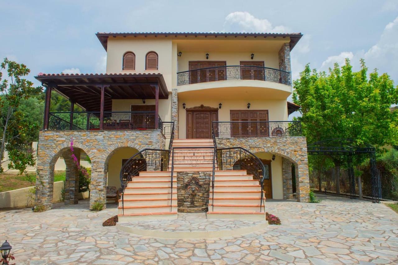 Villa Anna Nea Skioni Bagian luar foto