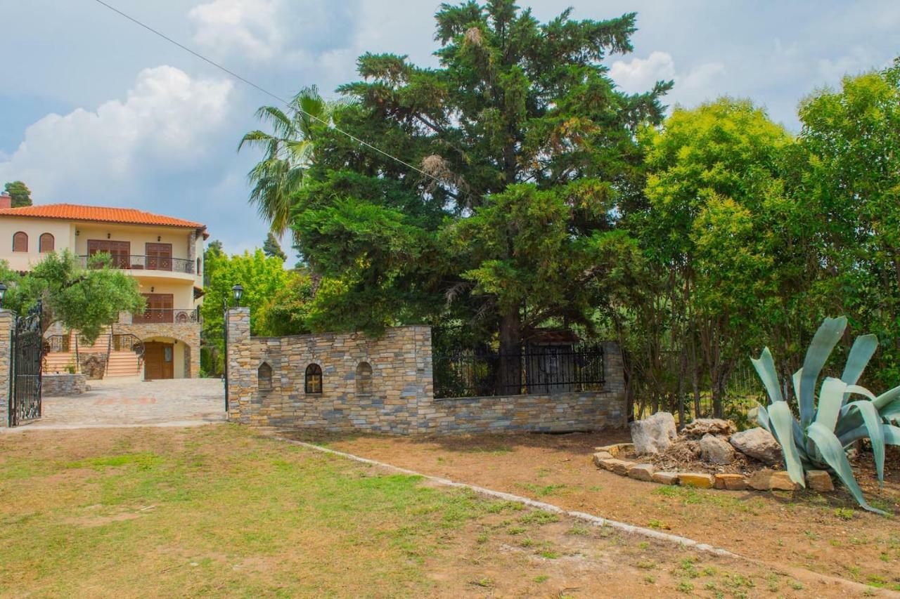 Villa Anna Nea Skioni Bagian luar foto