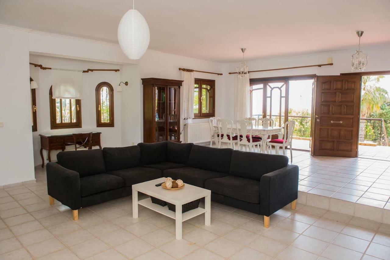 Villa Anna Nea Skioni Bagian luar foto