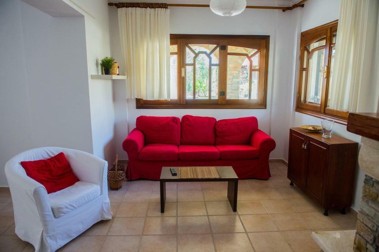Villa Anna Nea Skioni Bagian luar foto